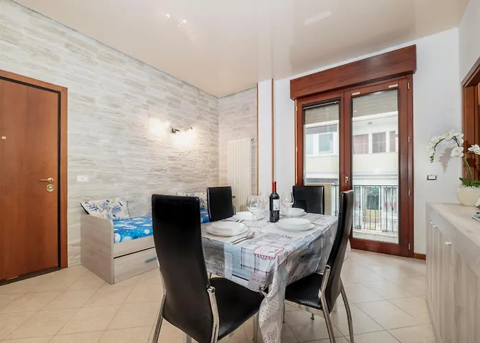 Alex Flower House * Rimini